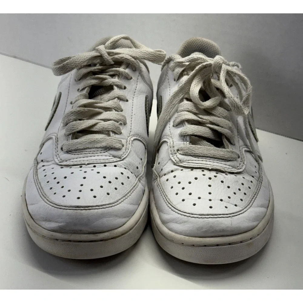 Nike Women's Size 6 Court Vision Low‎ White/Iridescent sneakers - CW5596-100